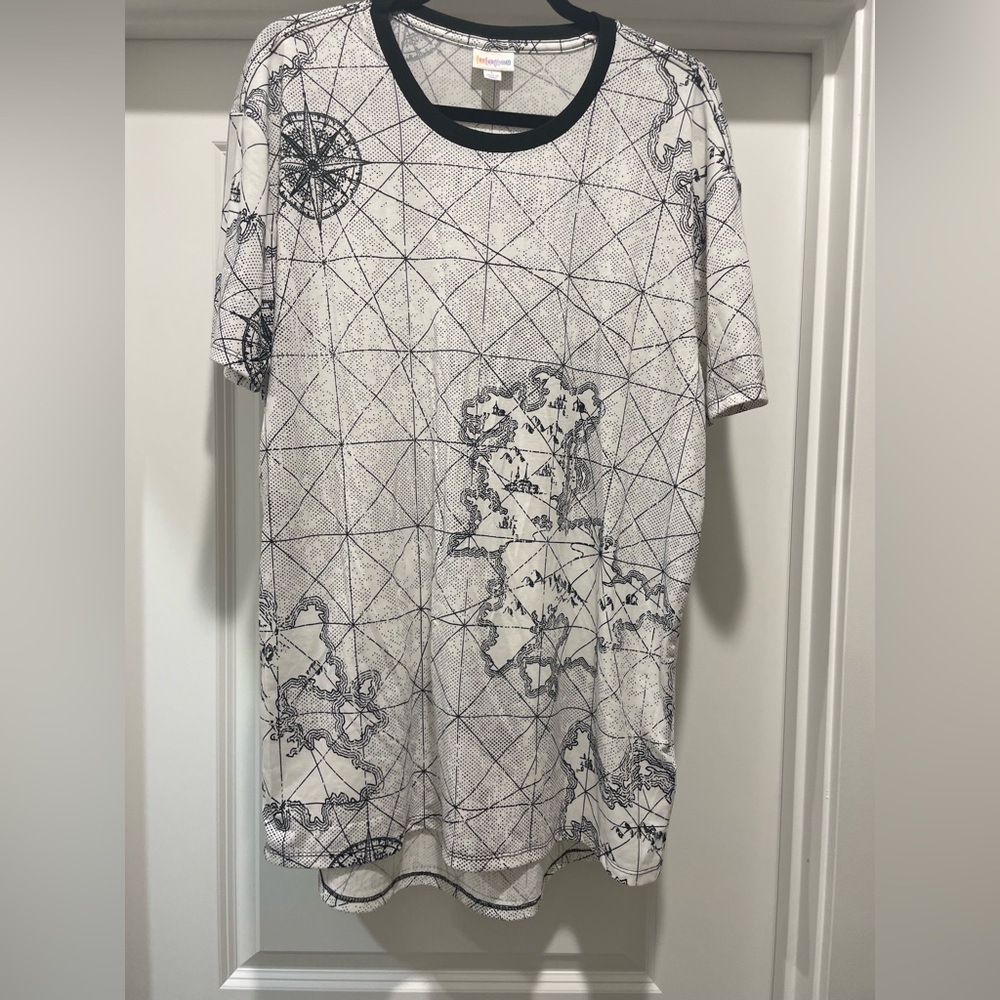 LuLaRoe - Hudson - Large Top